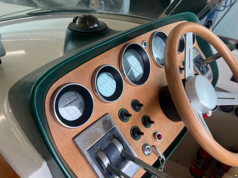Riva Sportfisherman 25