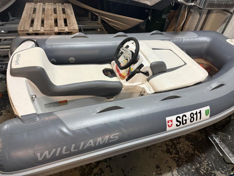 Williams Mini Jet 280