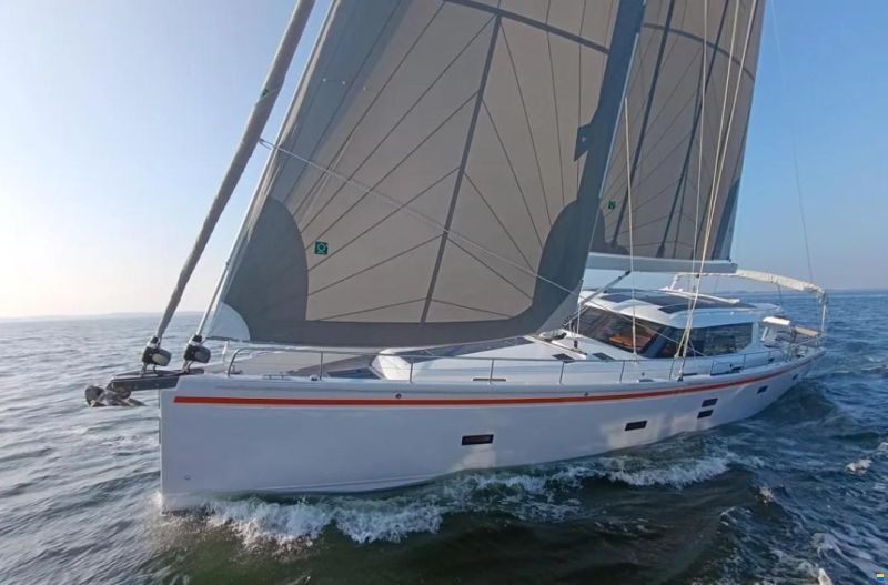 Moody 54 DS - Decksaloon