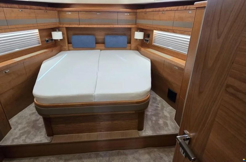 Moody 54 DS - Decksaloon