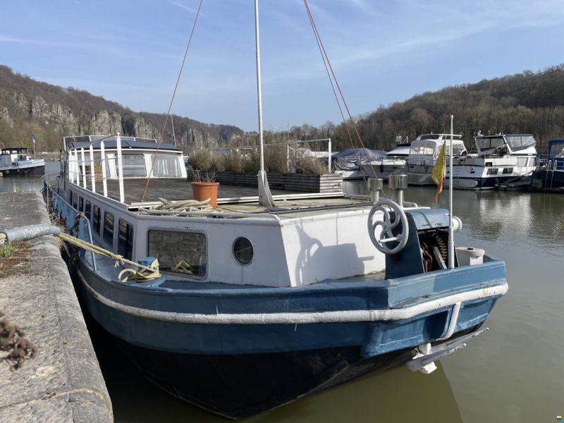 Bateau de plaisance - bateau habitation