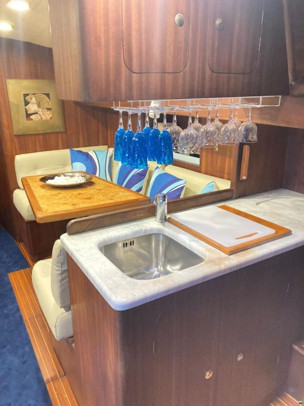 Sloop 12