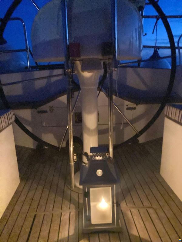 Sloop 12