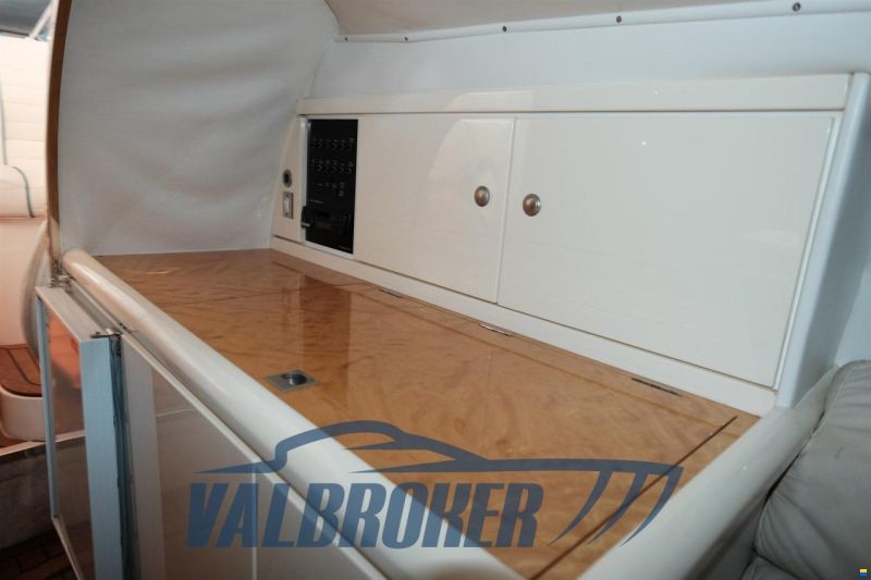 Sunseeker Hawk 31