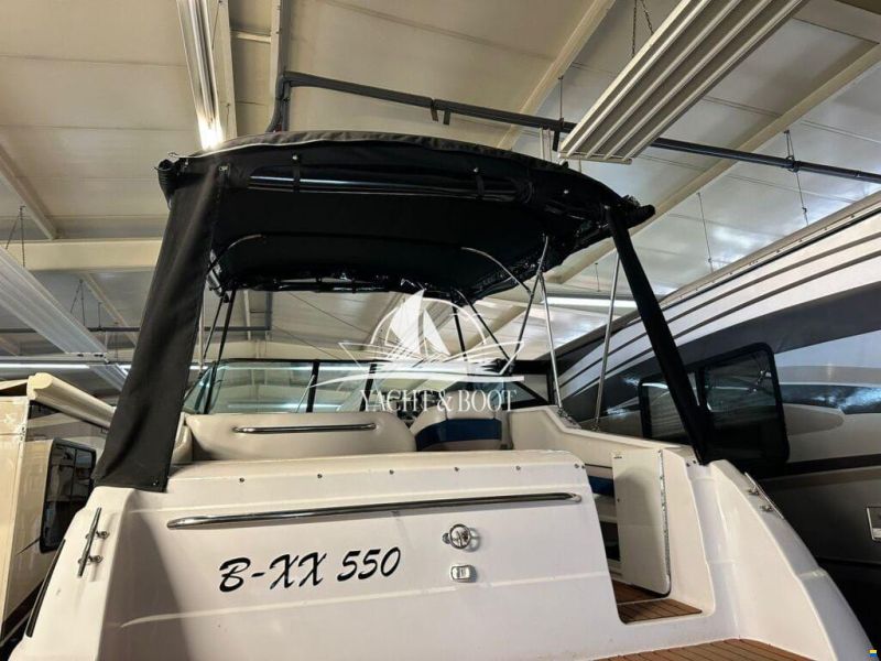 Chaparral Signature 240