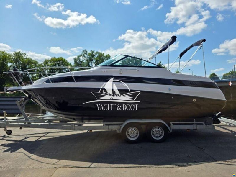 Chaparral Signature 240