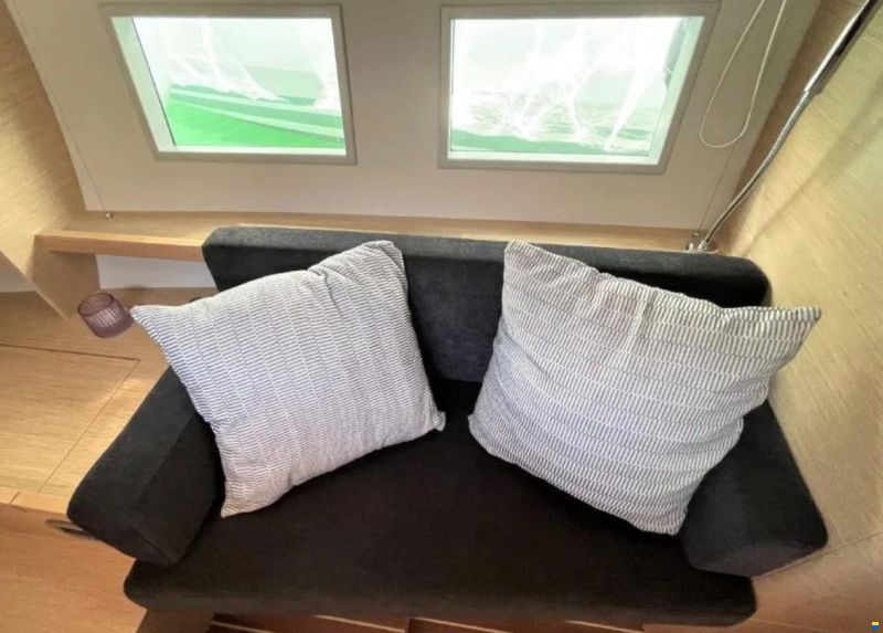 Hanse 548