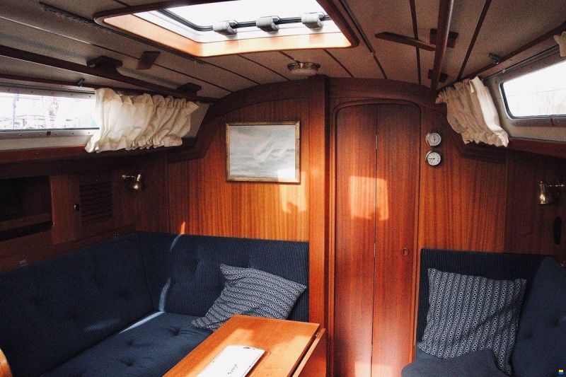 Hallberg-Rassy 34
