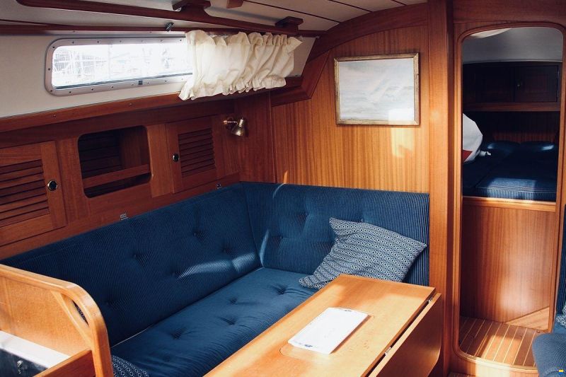 Hallberg-Rassy 34