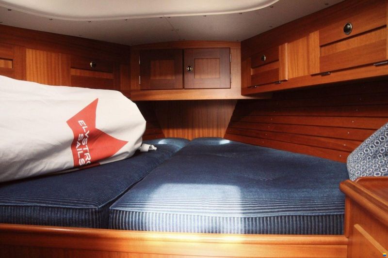 Hallberg-Rassy 34