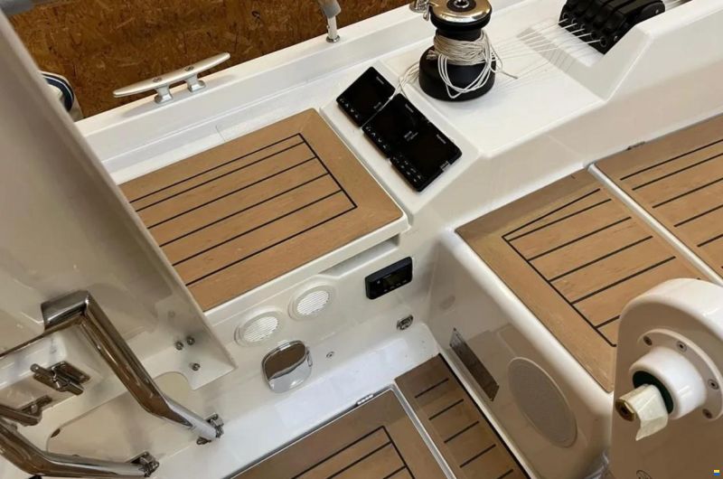 Hanse 410