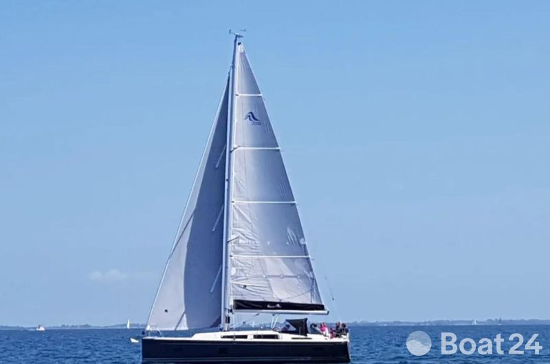Hanse 388