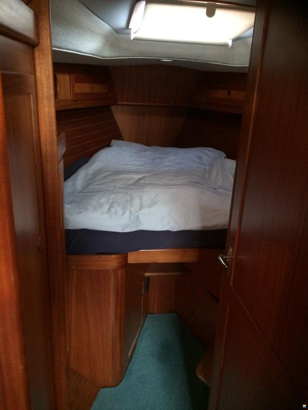 Aphrodite 40