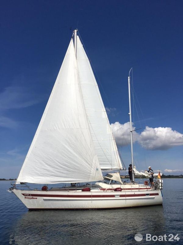 Aphrodite 40