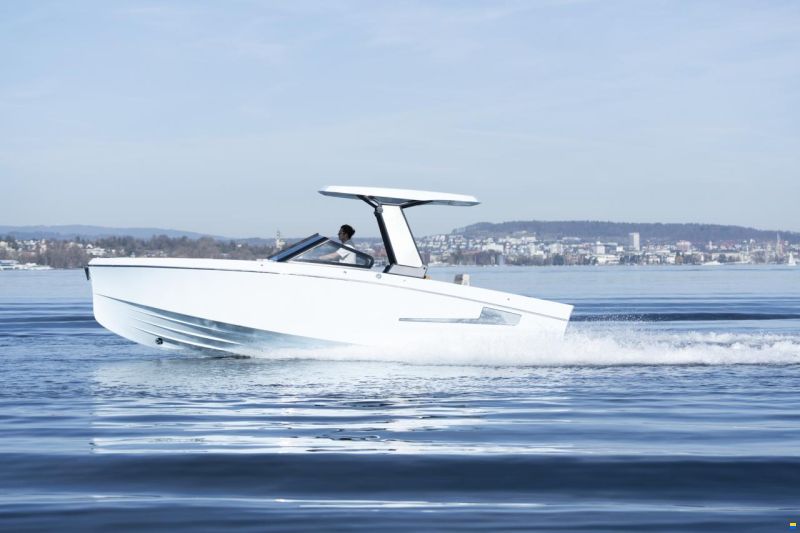 Ganz Boats Ovation 7X Open