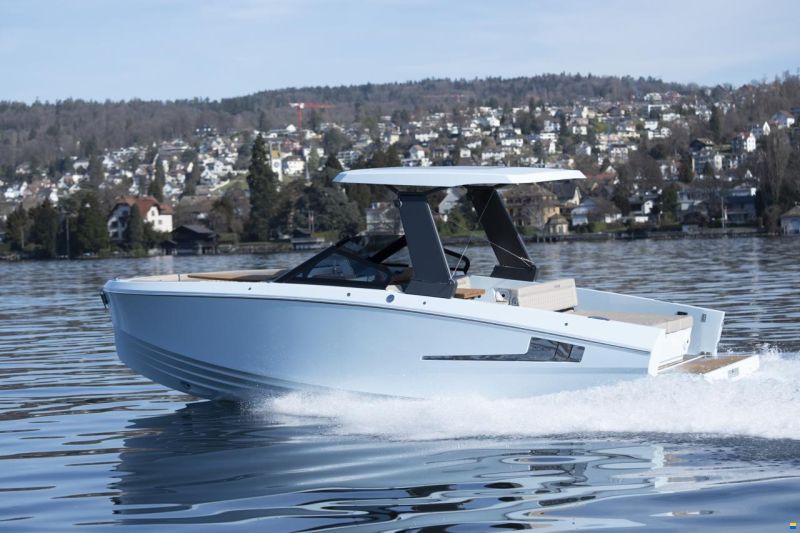 Ganz Boats Ovation 7X Open