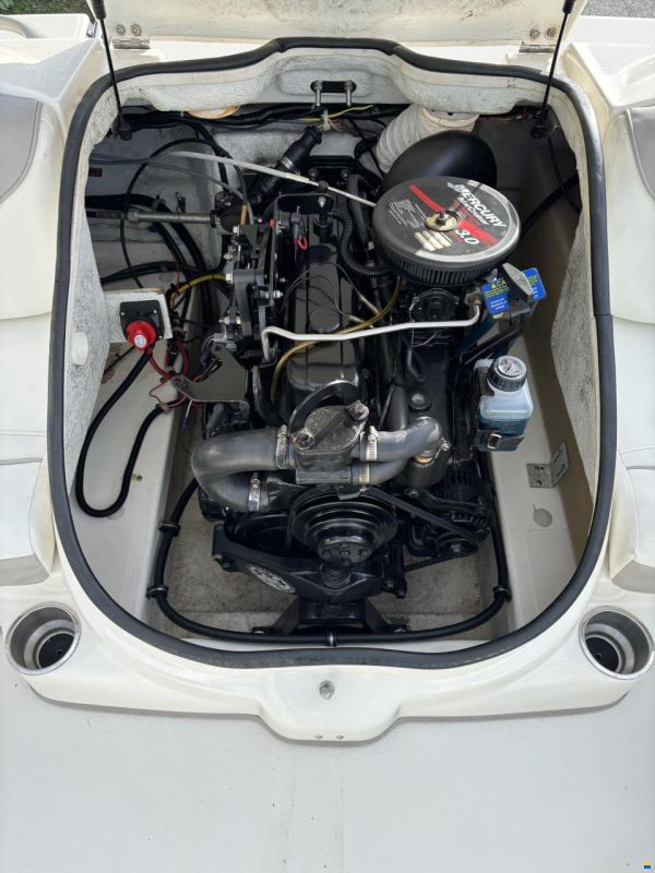 Maxum 1750 SR