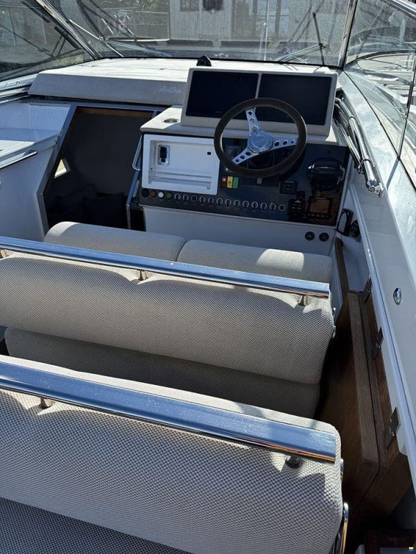 Delta Powerboats 33 Open