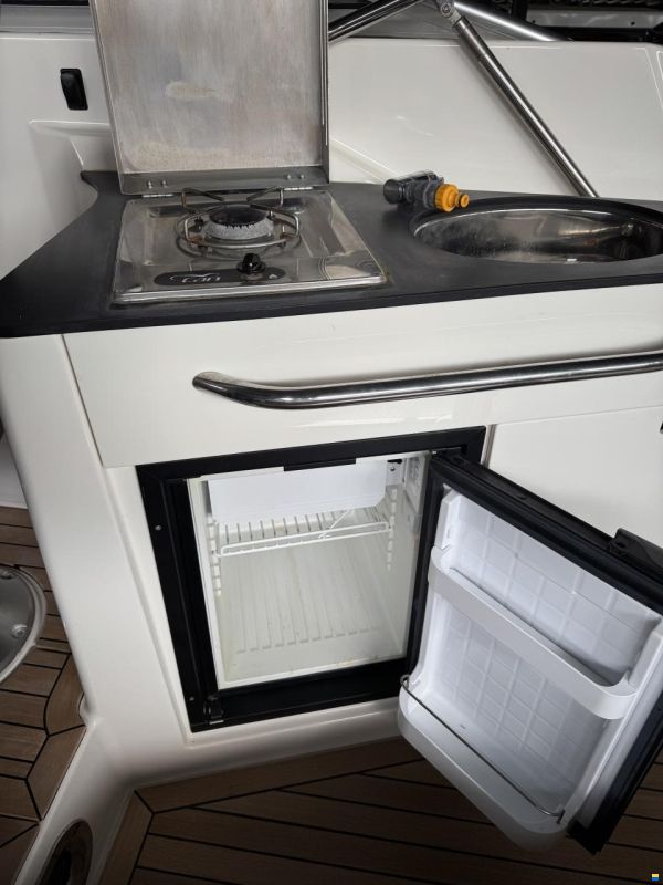 Quicksilver Activ 805 Cruiser