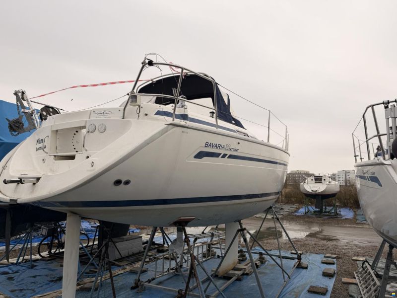 Bavaria 32