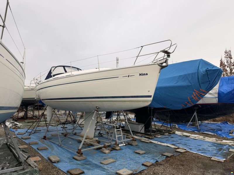 Bavaria 32