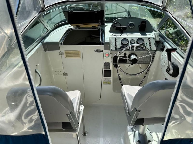 Bayliner Trophy
