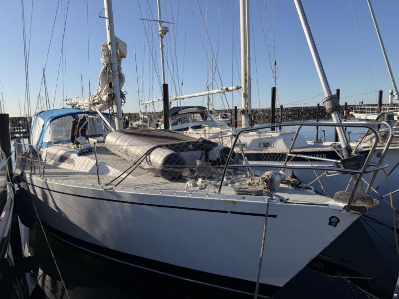 Bruce Roberts 370