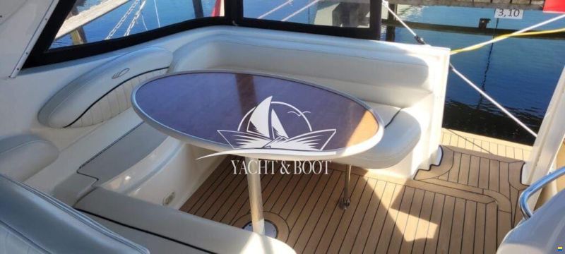 Maxum 2700 SE