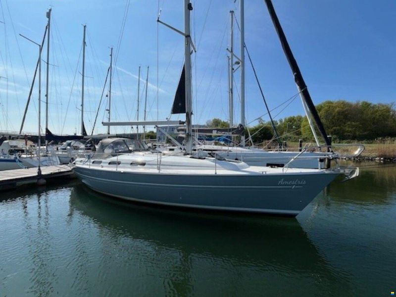 Bavaria 38