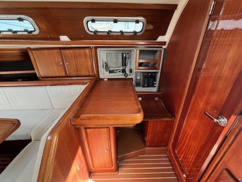 Bavaria 38