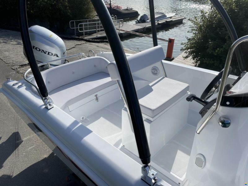Easy Marine Easy 550