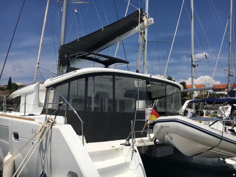 Lagoon 450 F