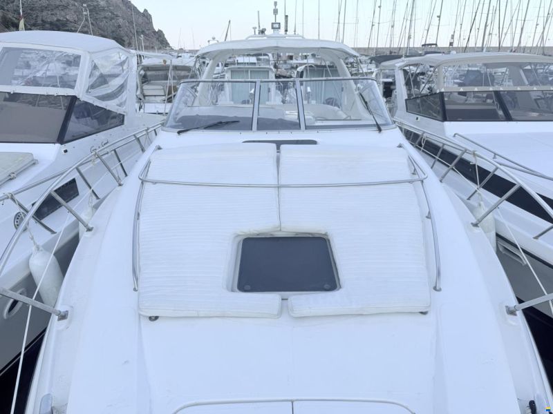 Sealine Ambassador 360
