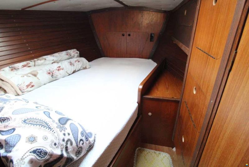 Beneteau First 42