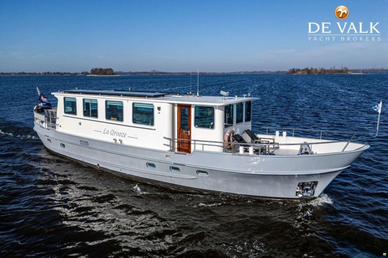Custom Built Live Aboard 1800