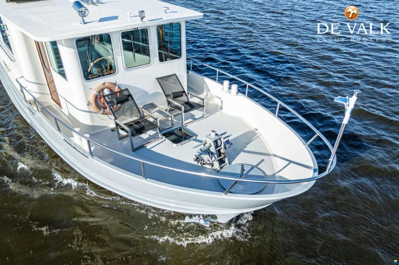 Custom Built Live Aboard 1800