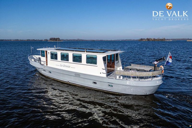 Custom Built Live Aboard 1800