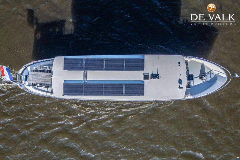 Custom Built Live Aboard 1800
