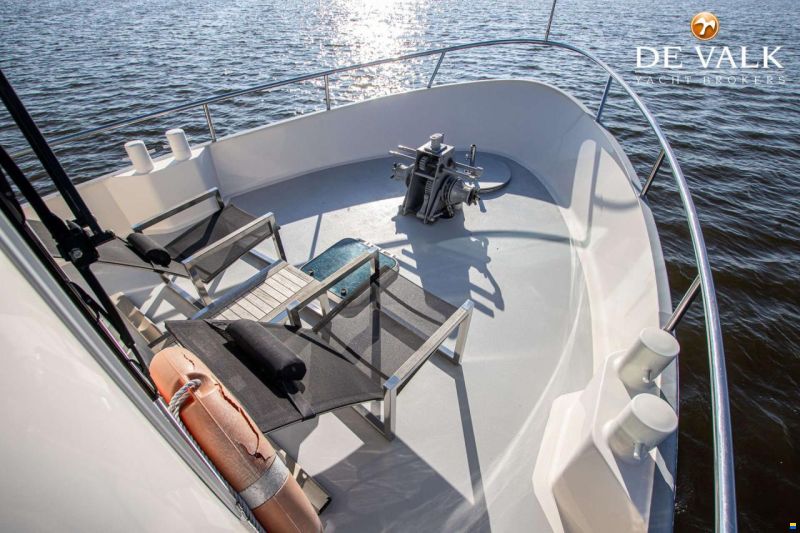 Custom Built Live Aboard 1800
