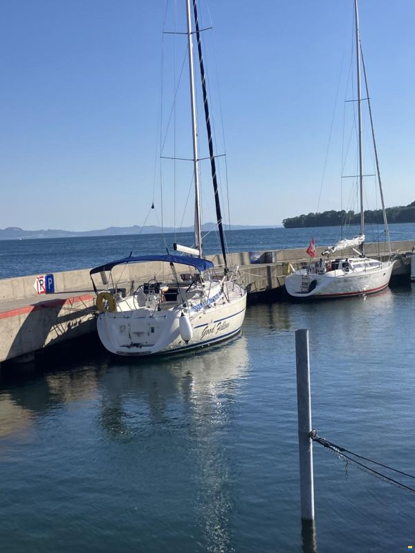 Bavaria 350 Lagoon