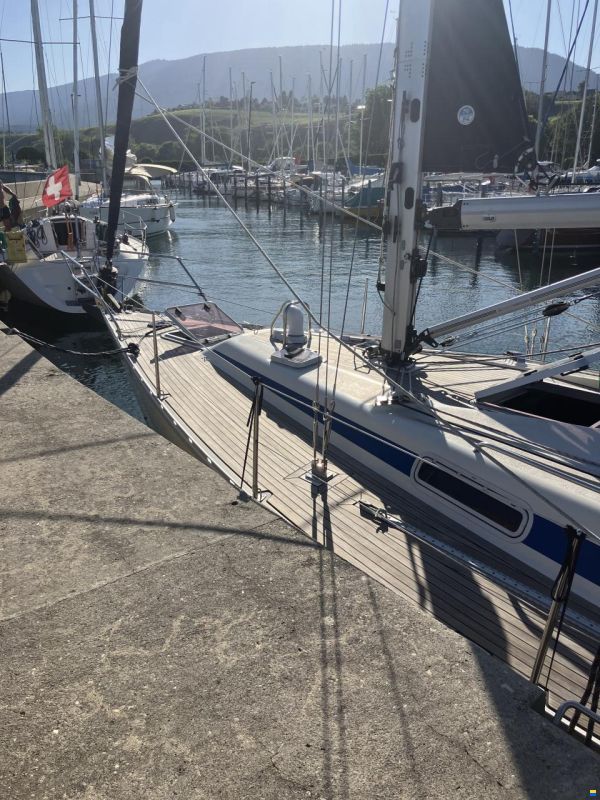 Bavaria 350 Lagoon
