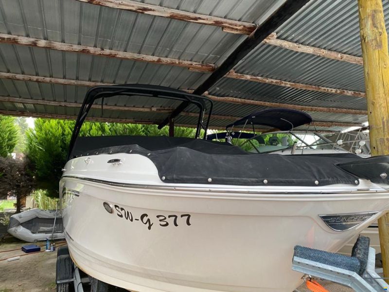 Sea Ray 270 SD