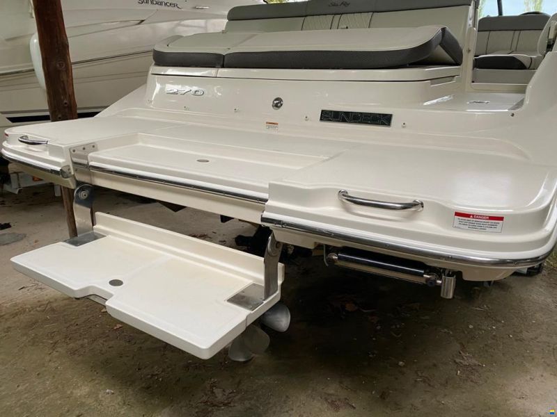 Sea Ray 270 SD