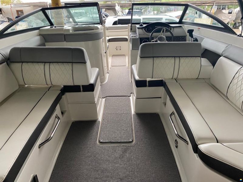 Sea Ray 270 SD