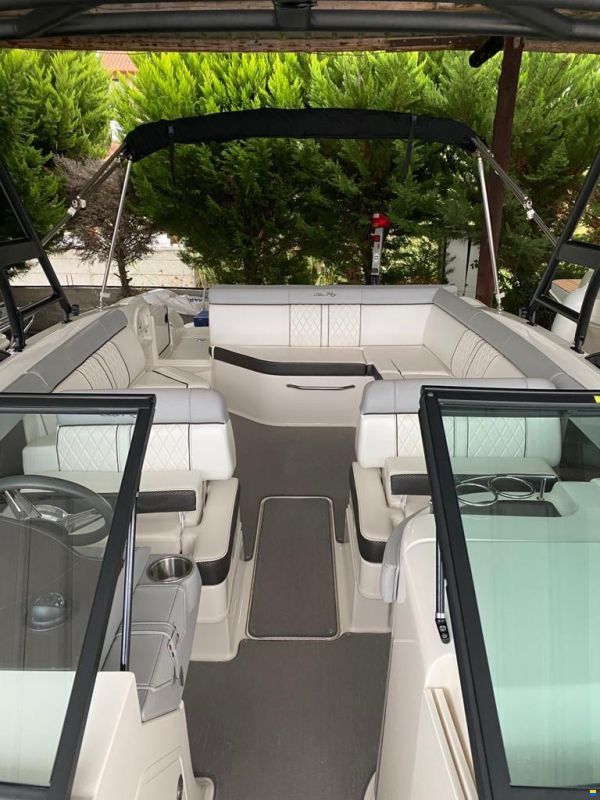 Sea Ray 270 SD