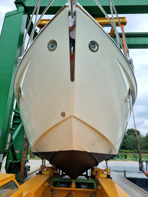 Cranchi M44 HT