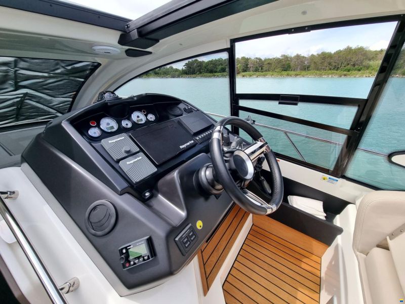 Cranchi M44 HT