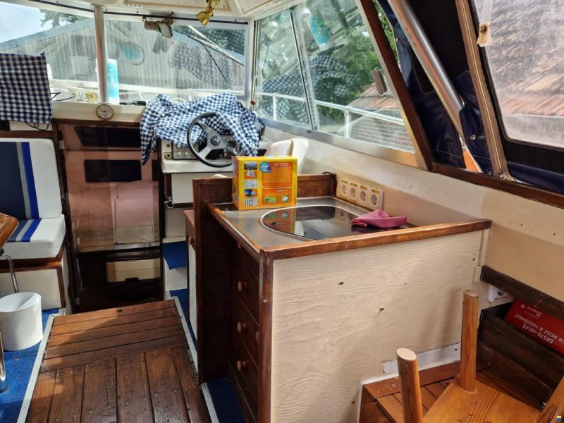 Sea Ray SRV 240