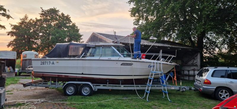 Sea Ray SRV 240