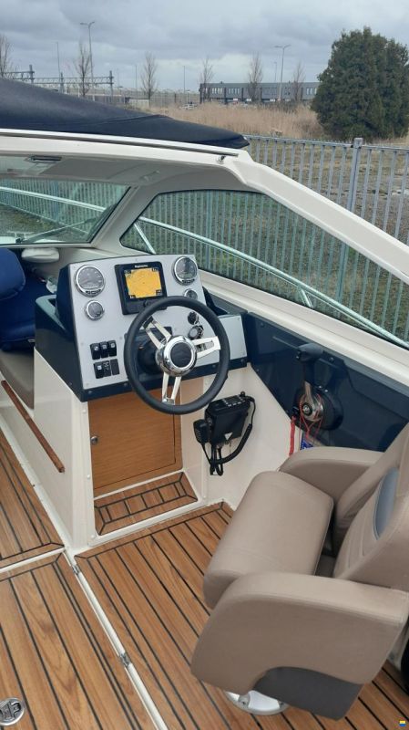 Flipper 600ST
